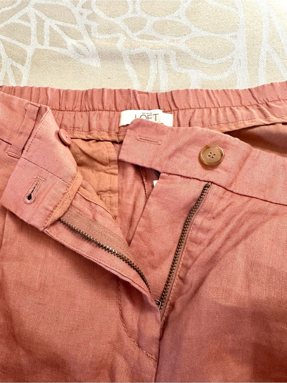 LOFT 100% Linen Dusty Rose Cuffed Shorts w Pockets Size 10 NWT - Picture 4 of 11